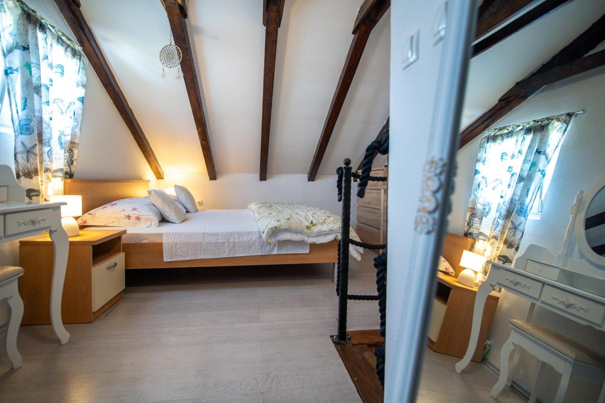 Studio Apartment Dona Τρογκίρ Εξωτερικό φωτογραφία